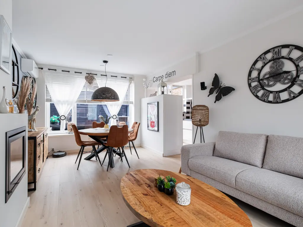 Johan van Oldenbarneveldtstraat 35, HONSELERSDIJK
