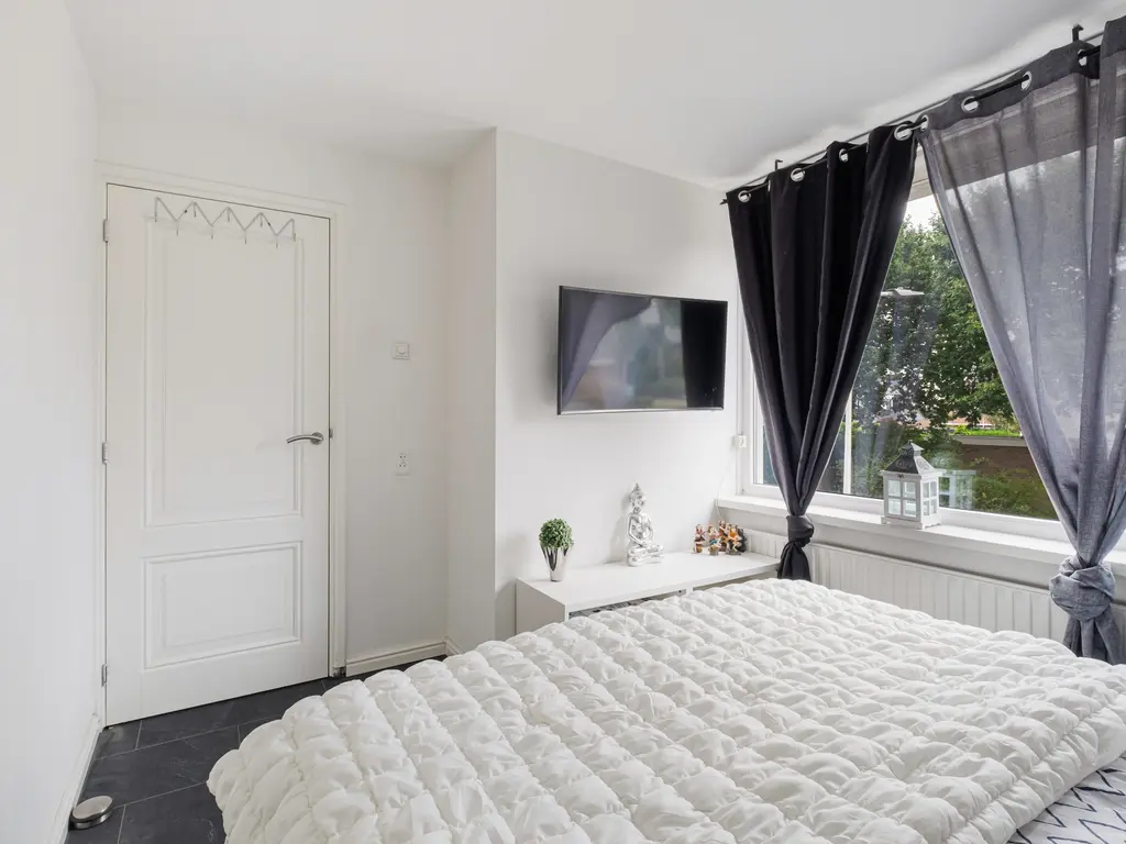 Johan van Oldenbarneveldtstraat 35, HONSELERSDIJK
