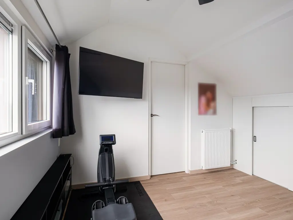 Johan van Oldenbarneveldtstraat 35, HONSELERSDIJK