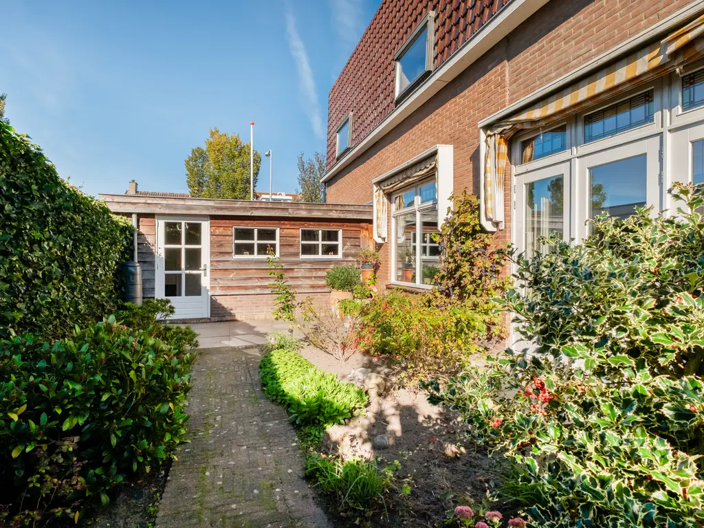Molenstraat 73, MONSTER