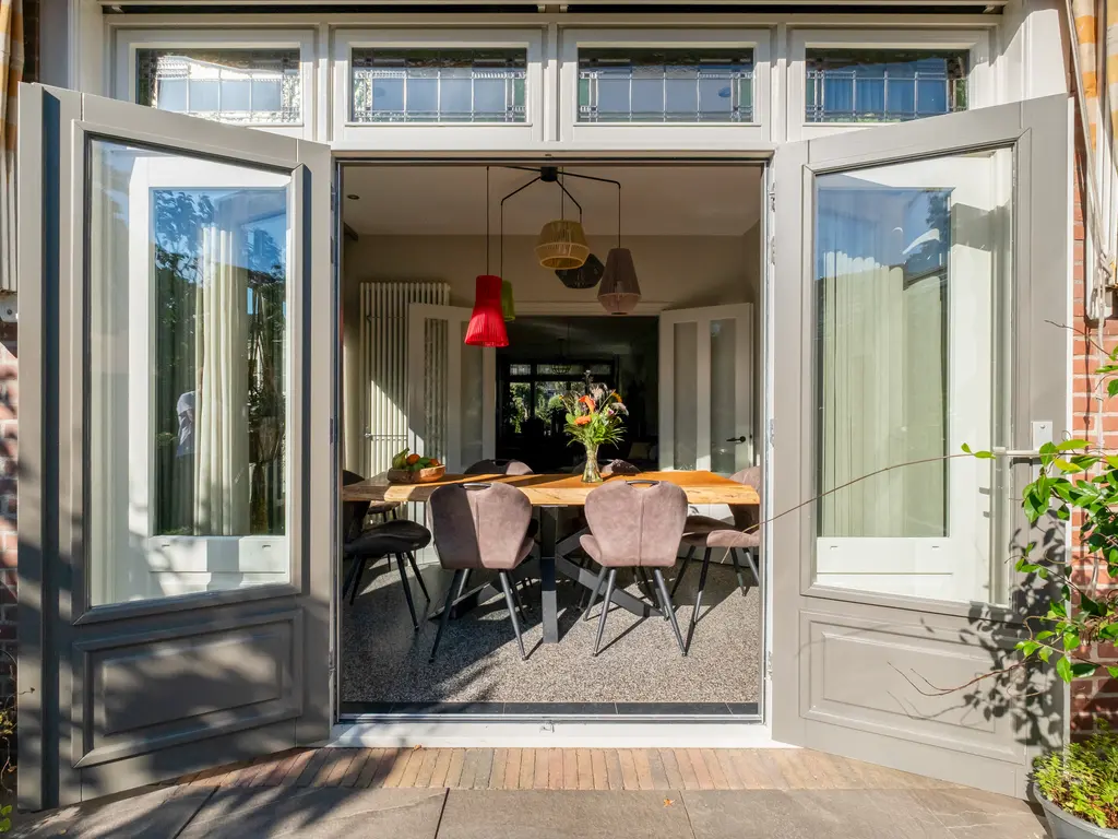 Molenstraat 73, MONSTER