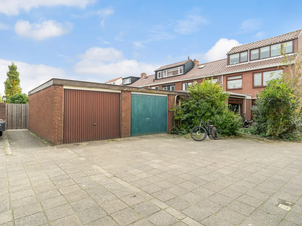 Prins Mauritsstraat 10, MAASDIJK