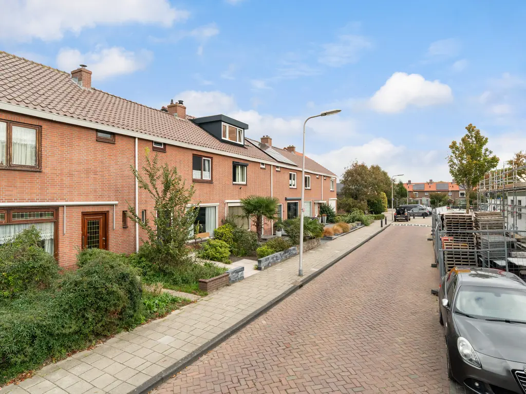 Prins Mauritsstraat 10, MAASDIJK