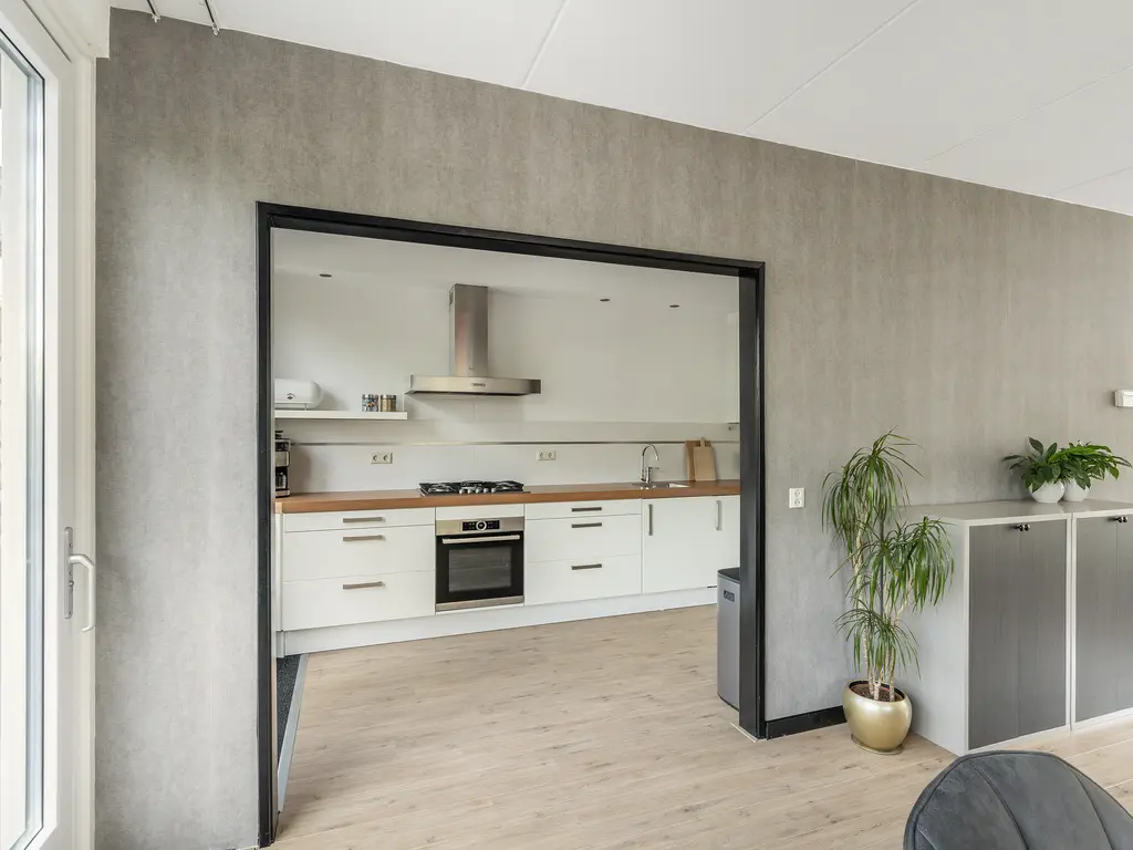 Lijsterbesstraat 14, 'S-GRAVENZANDE