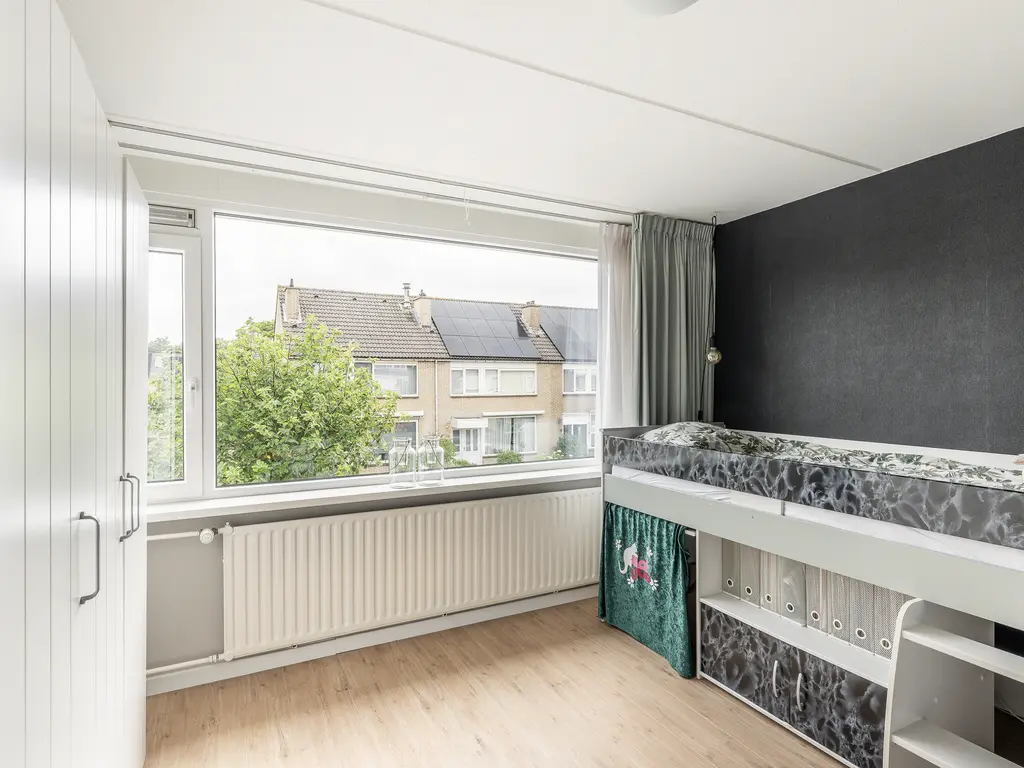 Lijsterbesstraat 14, 'S-GRAVENZANDE