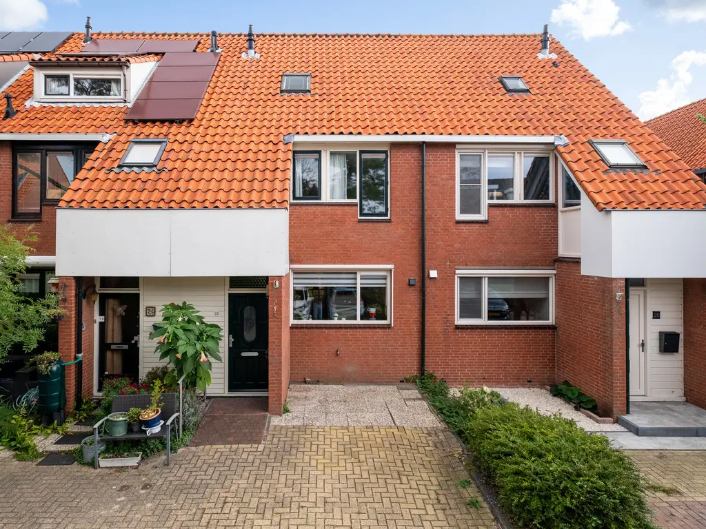 Kalmoes 22, NAALDWIJK