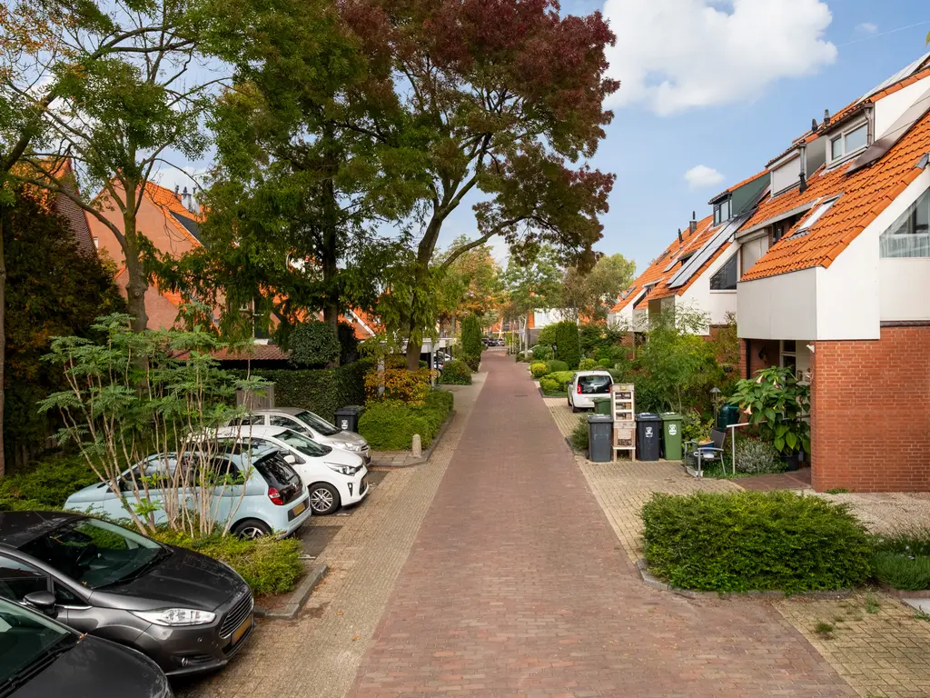 Kalmoes 22, NAALDWIJK