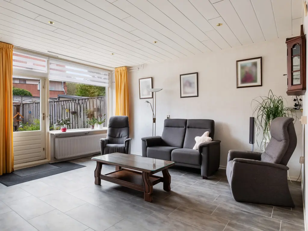 Kalmoes 22, NAALDWIJK