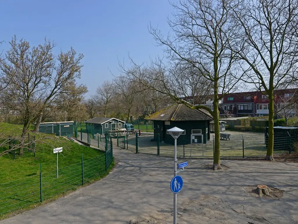 Kalmoes 22, NAALDWIJK