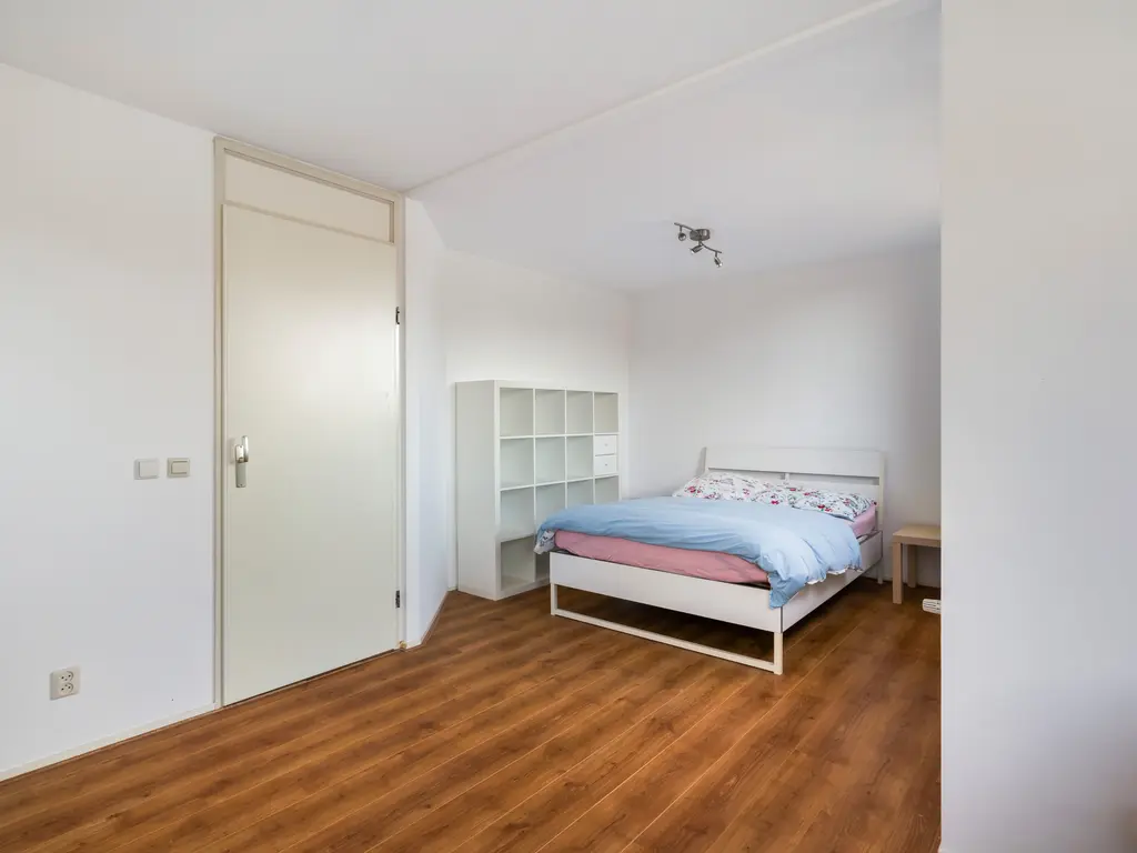 Van der Does de Willeboisstraat 27, WATERINGEN