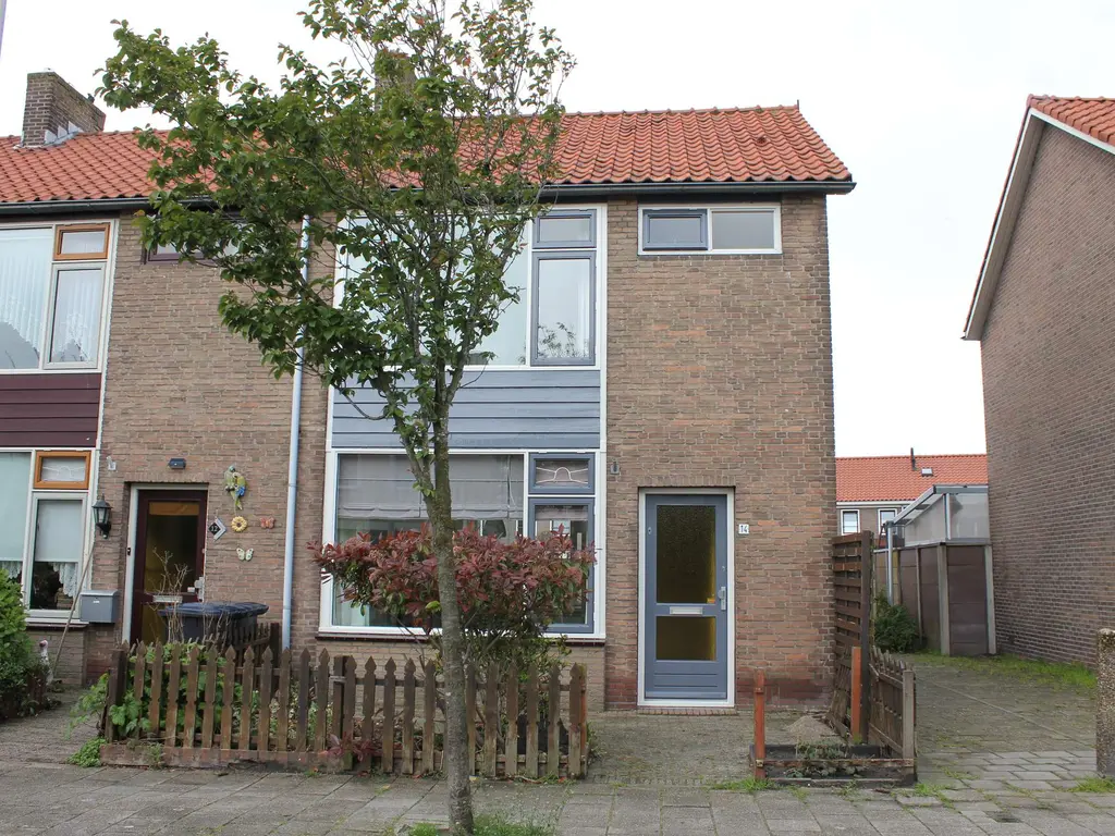 A.J. van Reststraat 14, POELDIJK