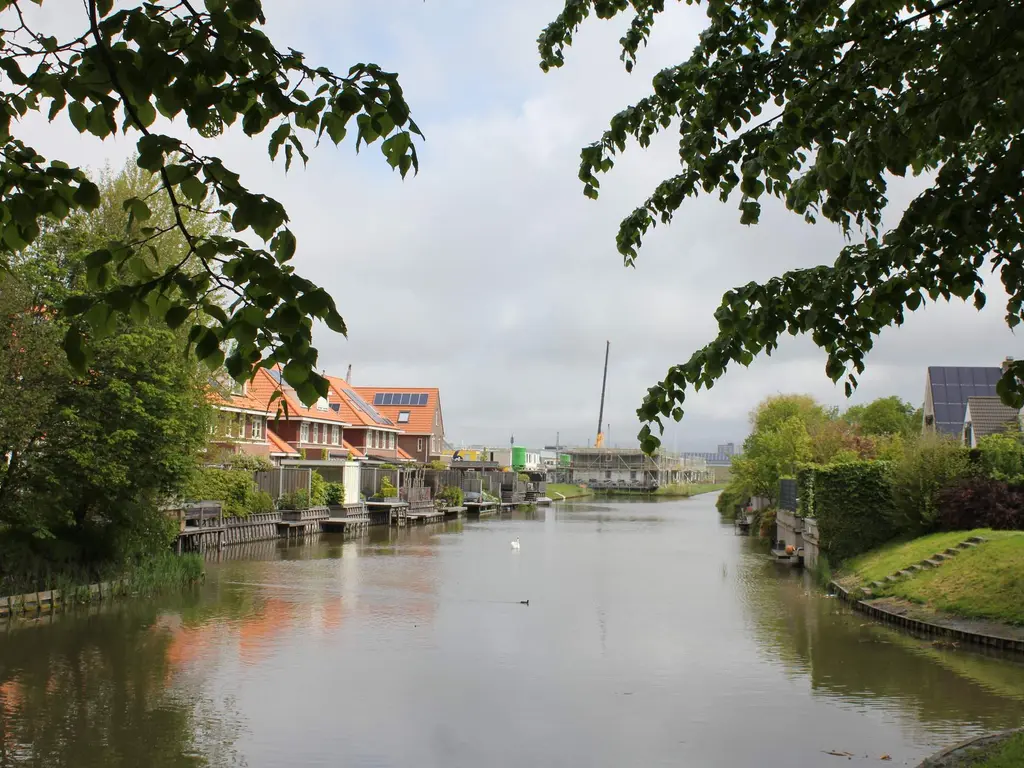 A.J. van Reststraat 14, POELDIJK