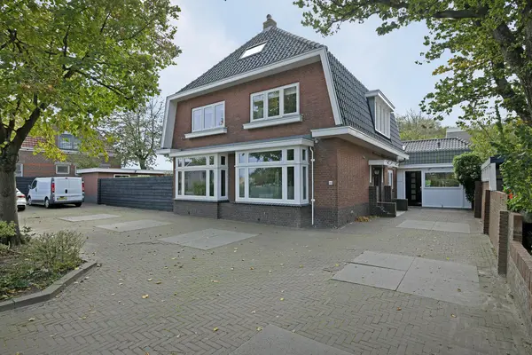 Voorstraat 143