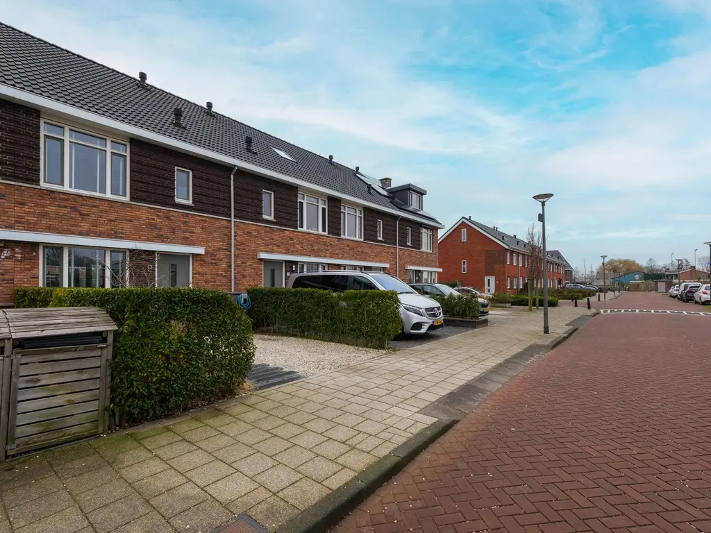 Vallumstraat 9, NAALDWIJK