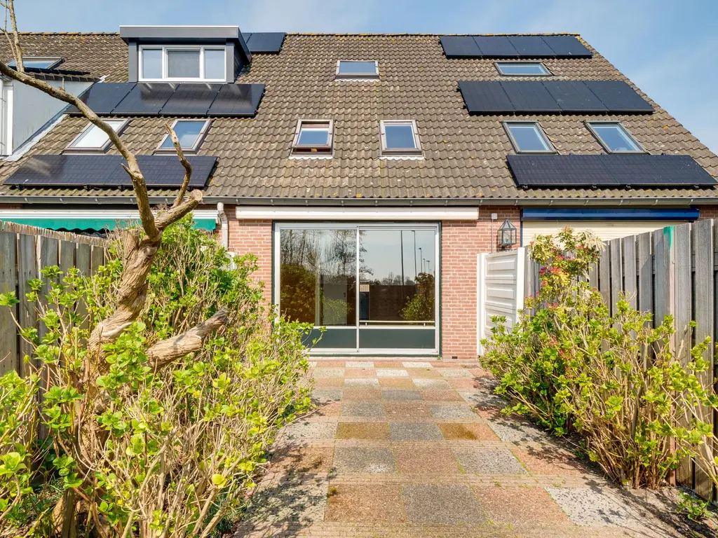 Adelaarshorst 26, HONSELERSDIJK