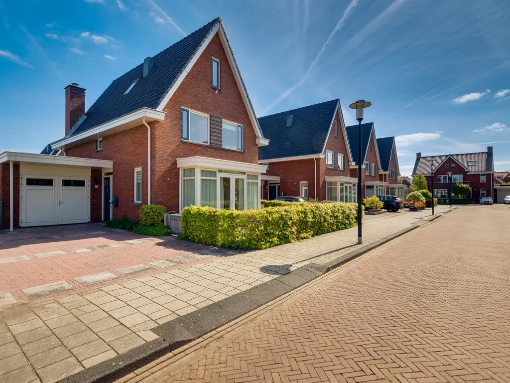 Bloementuin 7, NAALDWIJK