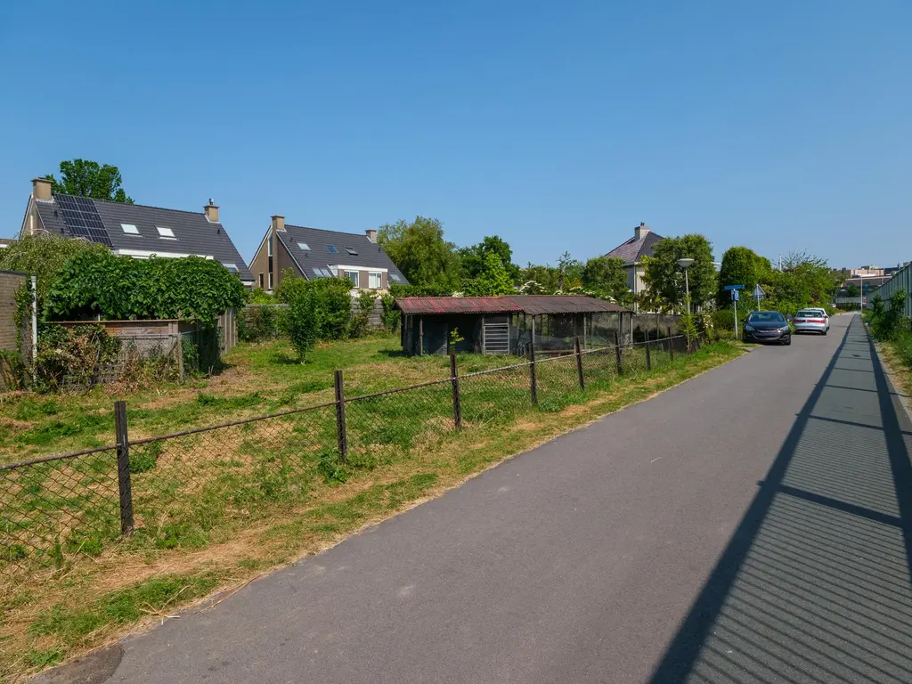 Burgemeester Elsenweg 18, NAALDWIJK