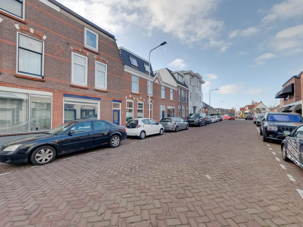 's-Gravenzandseweg 27, NAALDWIJK