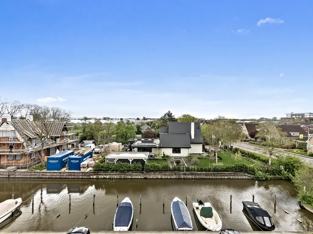 Johan van Oldenbarneveldtstraat 1T, HONSELERSDIJK