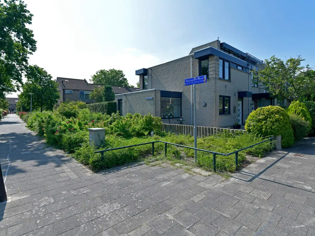 Van Doornicksingel 44, WATERINGEN