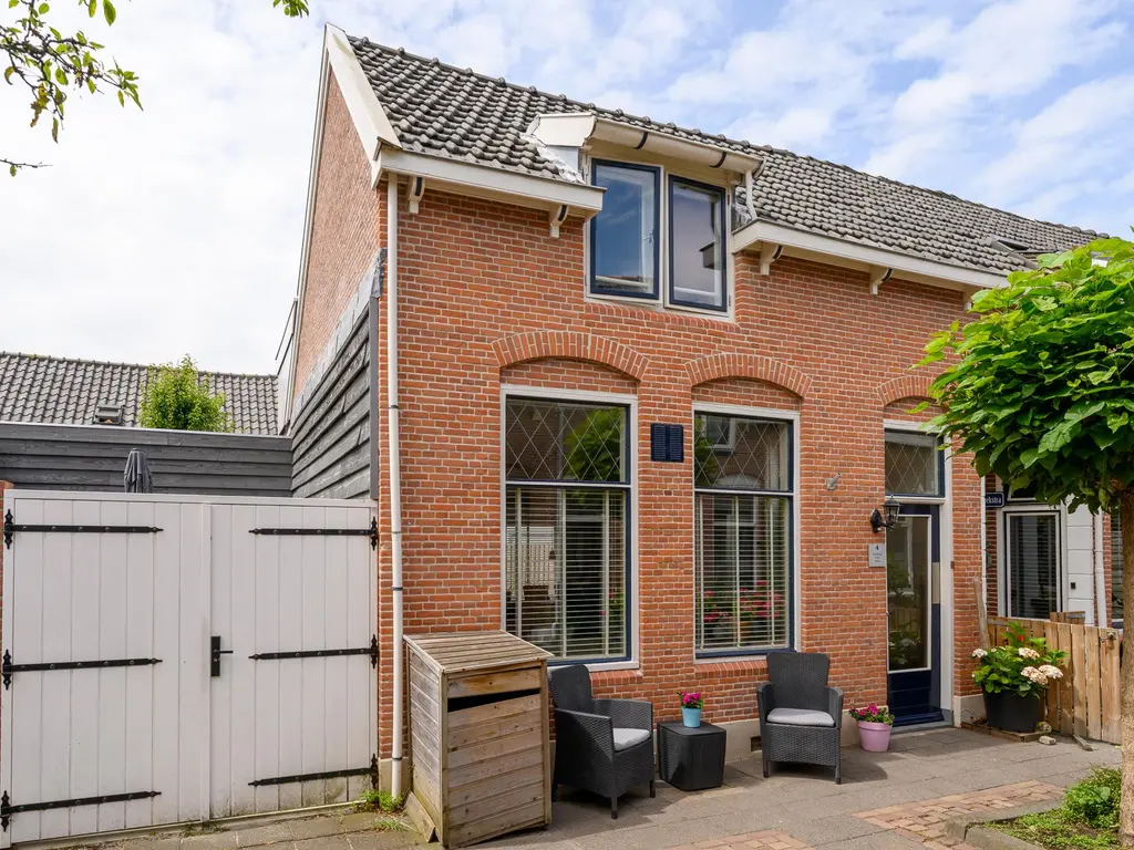 Nijverheidstraat 4, 'S-GRAVENZANDE