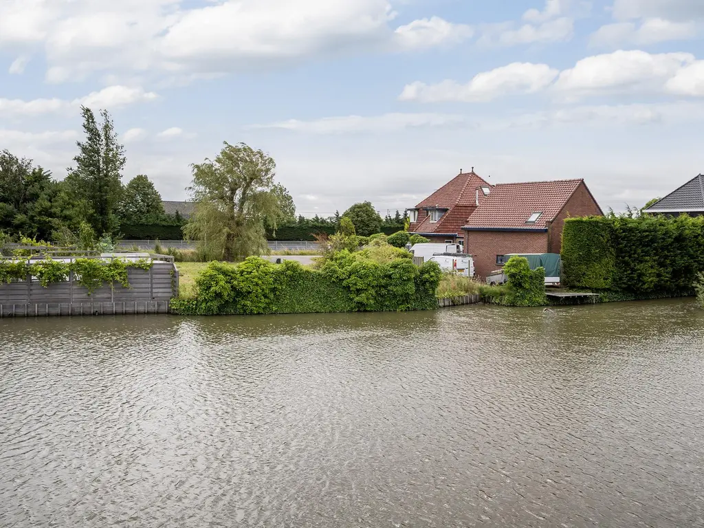 Vlietweg 2, NAALDWIJK