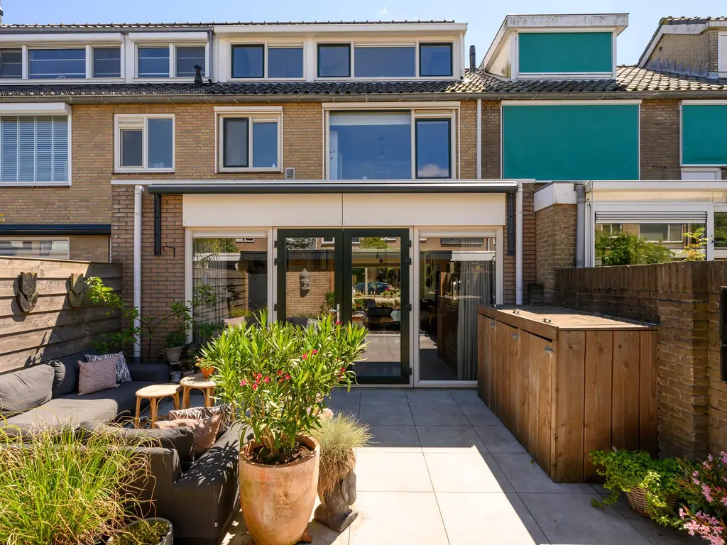 Johan van Oldenbarneveldtstraat 27, HONSELERSDIJK