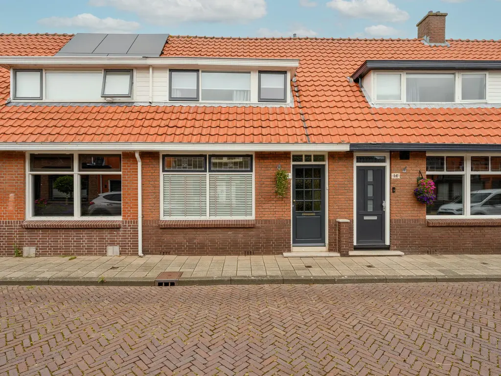 Prof. van Arkelstraat 12, 'S-GRAVENZANDE