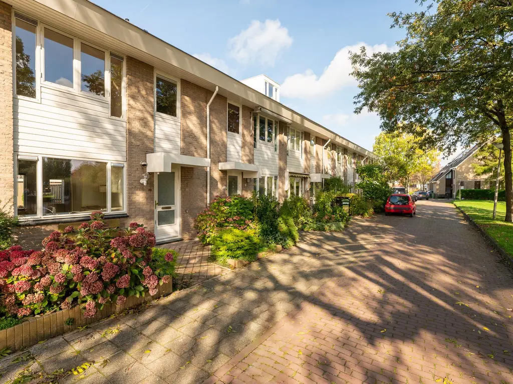 Groen van Prinstererstraat 17, NAALDWIJK