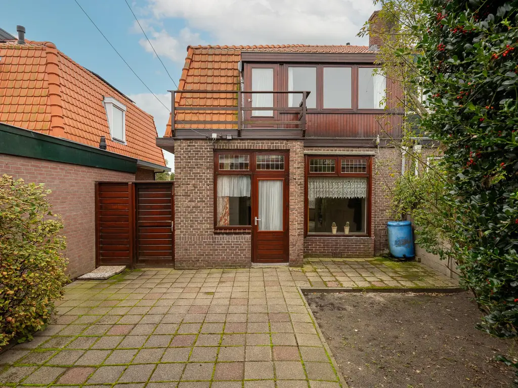 Emmastraat 124, MONSTER