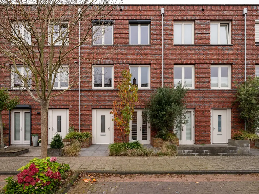 Turresstraat 19, NAALDWIJK