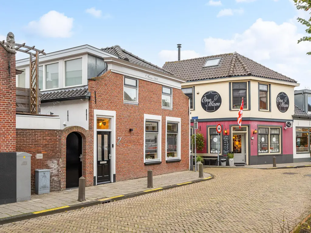 Koningstraat 7, NAALDWIJK