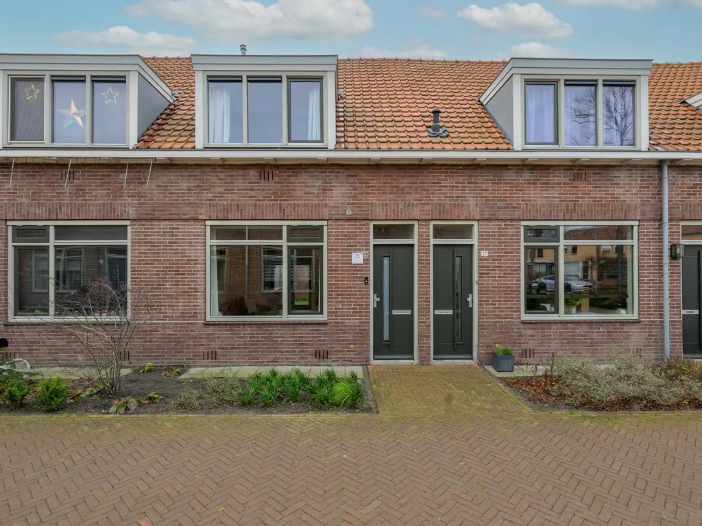 Van Deursenstraat 25, NAALDWIJK