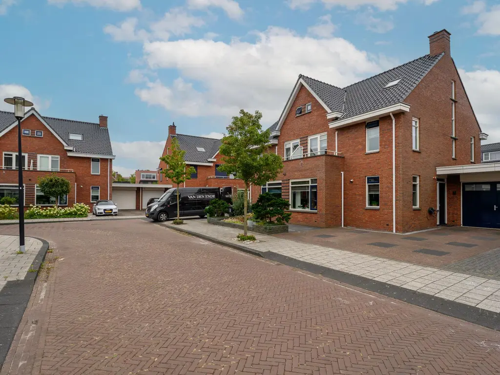 Bloementuin 14, NAALDWIJK