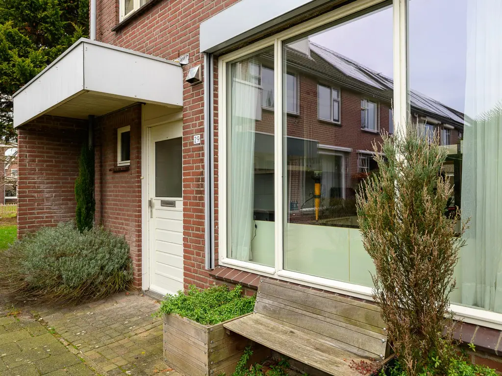 Midden Woerd 29, NAALDWIJK