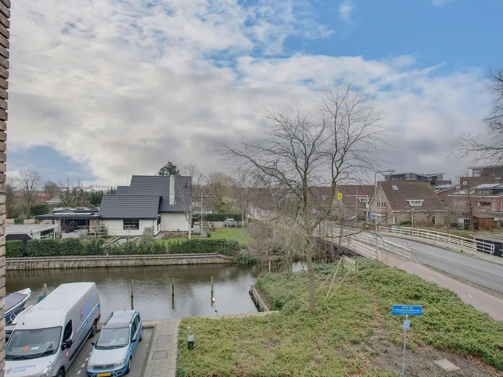 Johan van Oldenbarneveldtstraat 1L, HONSELERSDIJK