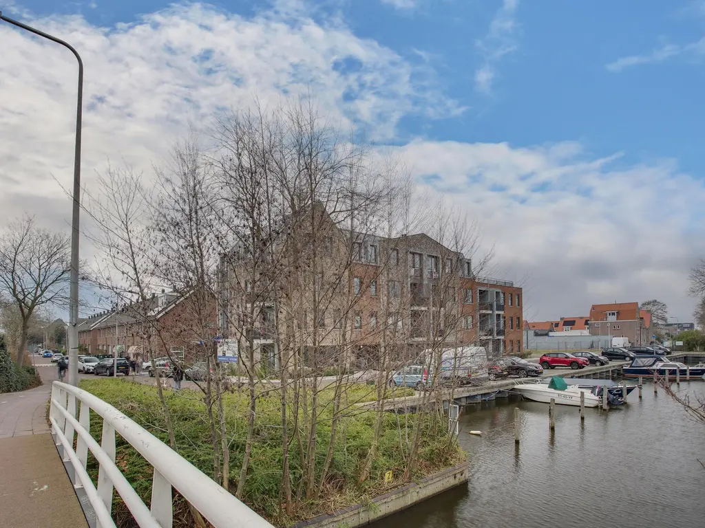 Johan van Oldenbarneveldtstraat 1L, HONSELERSDIJK