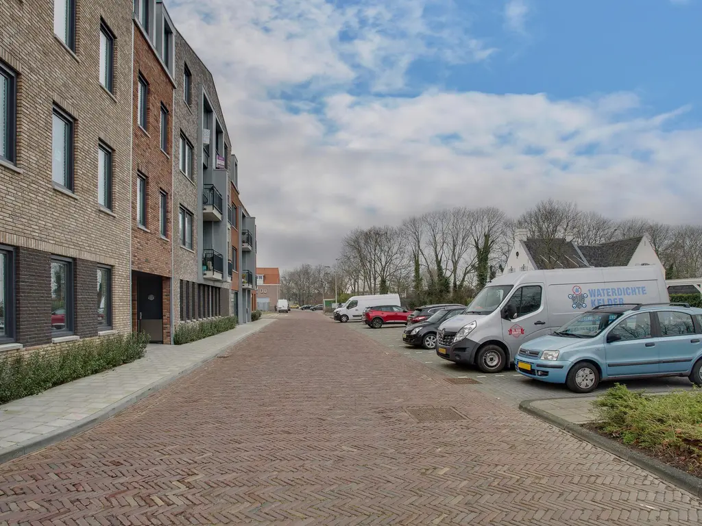 Johan van Oldenbarneveldtstraat 1L, HONSELERSDIJK