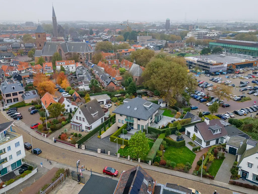 Koningstraat 35, NAALDWIJK