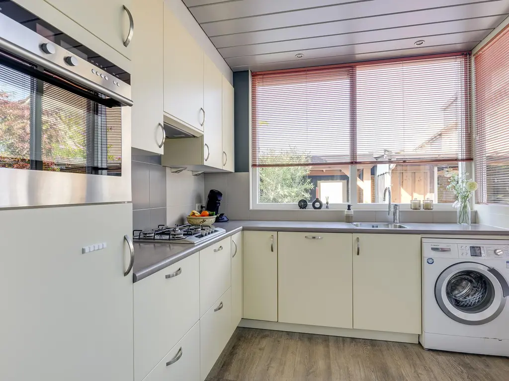 Heimond 59, DE LIER