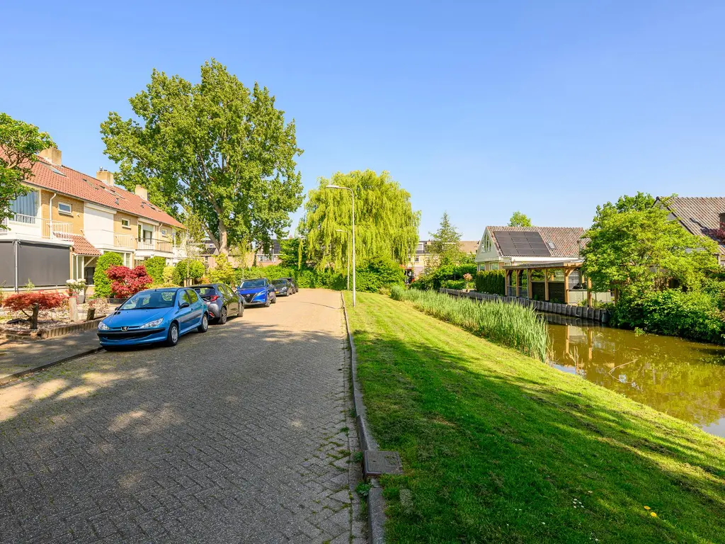 Heimond 59, DE LIER