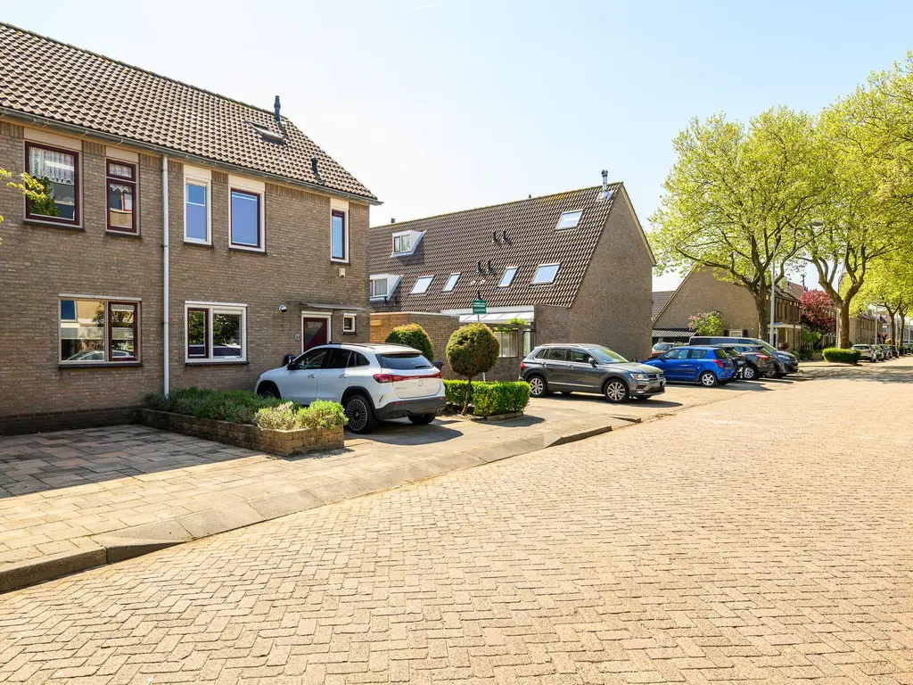 Verburghlaan 63, POELDIJK