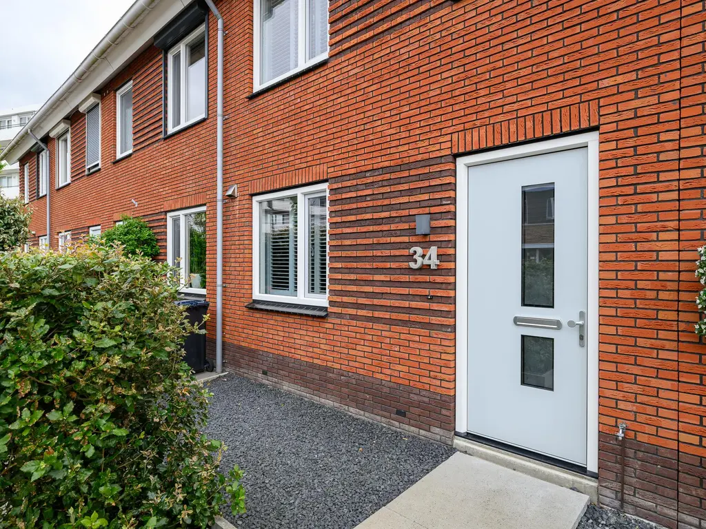Sudesstraat 34, NAALDWIJK