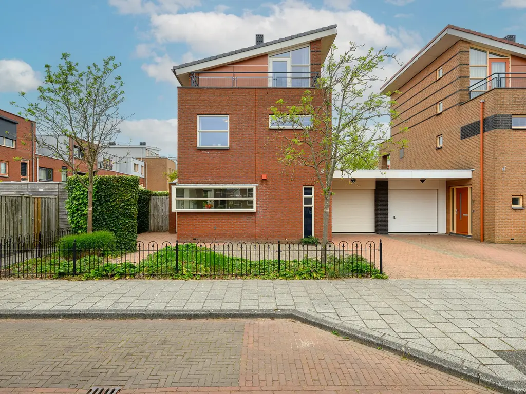 Hofje van Maat 32, POELDIJK