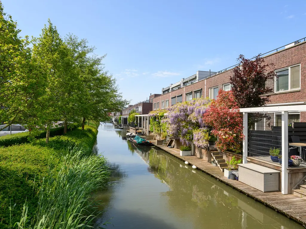 Atlantische Oceaan 38, NAALDWIJK