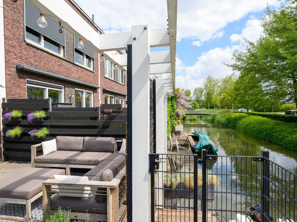 Atlantische Oceaan 38, NAALDWIJK
