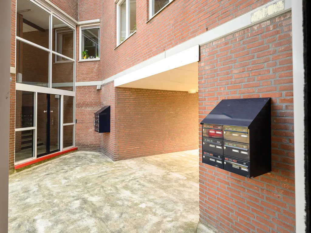 Zandeveltplein 21A, 'S-GRAVENZANDE