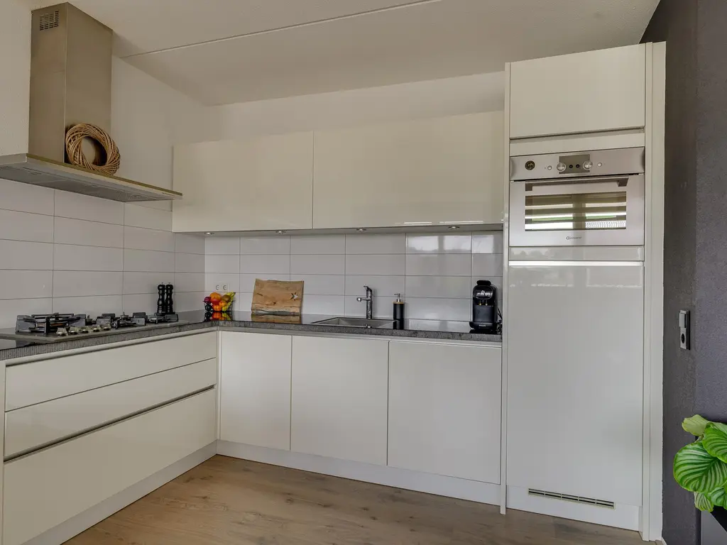 Zandeveltplein 21A, 'S-GRAVENZANDE