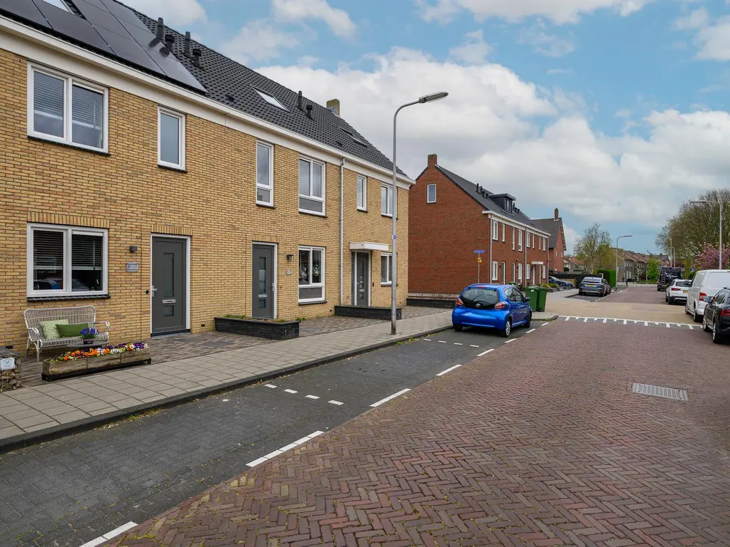 Chrysantenstraat 5, NAALDWIJK