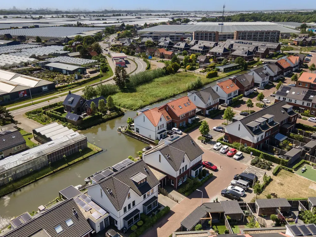 Dagpauwoog 42, 'S-GRAVENZANDE